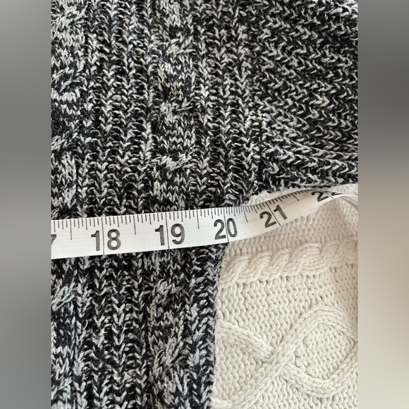 St. John’s Bay Charcoal long Knit Open Cardigan Women’s Size Medium - Picture 13 of 15